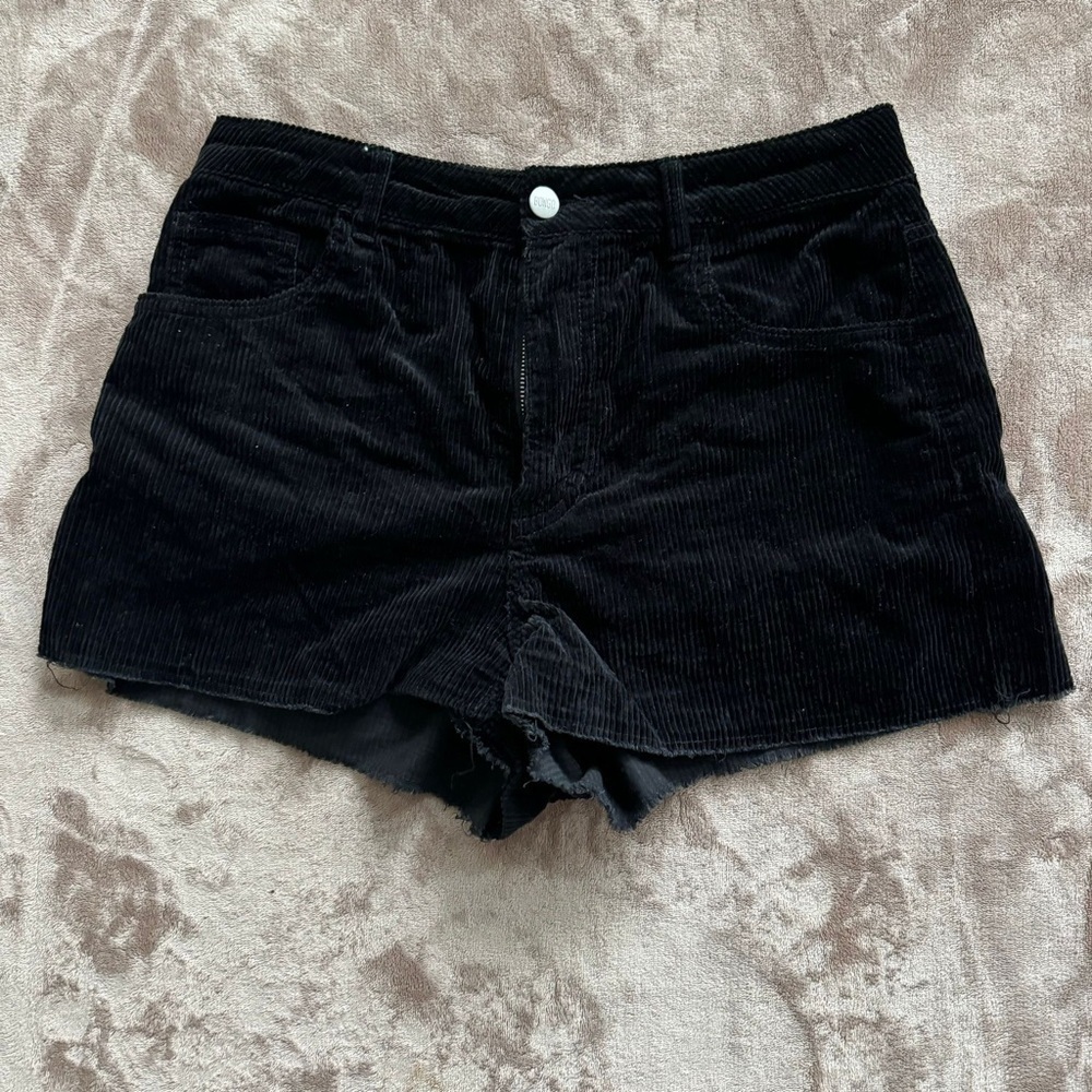 Bongo Forever 21 Corduroy Shorts. Size M